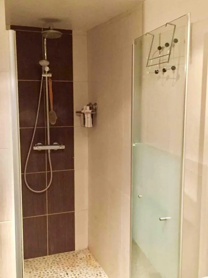 홈스테이 Loft In Rennes - Private Room 프랑스